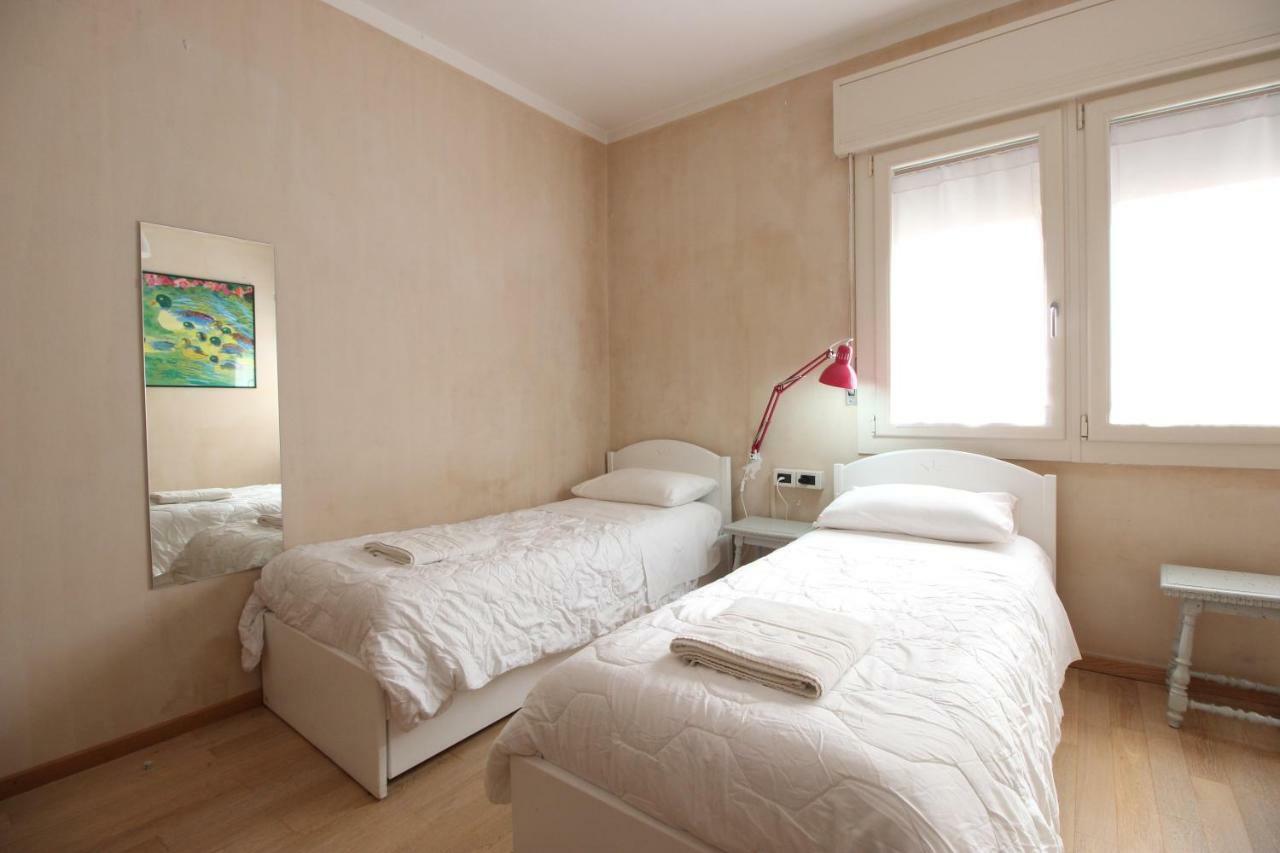 Casa-Mia Apartment เมสเตร ภายนอก รูปภาพ